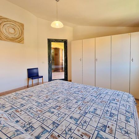 Murphy Holiday Home - Residenza Aldo Moro 02 La Maddalena  Exteriör bild