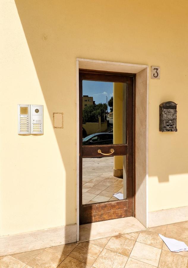 Murphy Holiday Home - Residenza Aldo Moro 02 La Maddalena  Exteriör bild